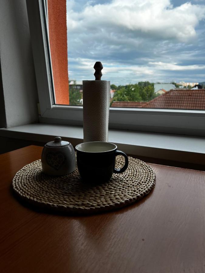 Apartman Mw Leilighet Poprad Eksteriør bilde