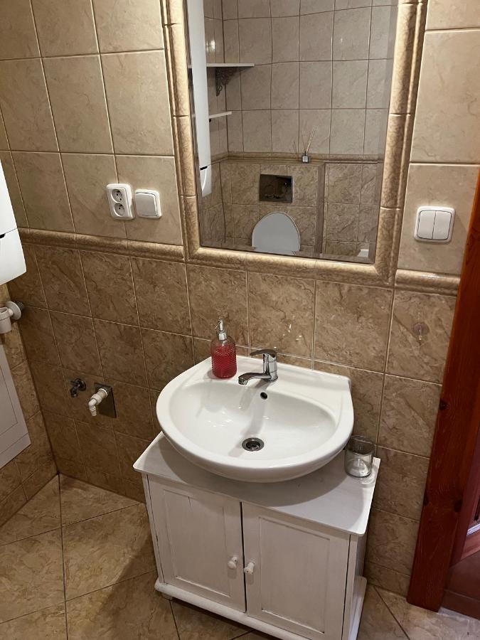 Apartman Mw Leilighet Poprad Eksteriør bilde
