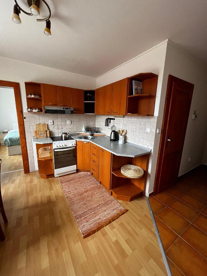 Apartman Mw Leilighet Poprad Eksteriør bilde